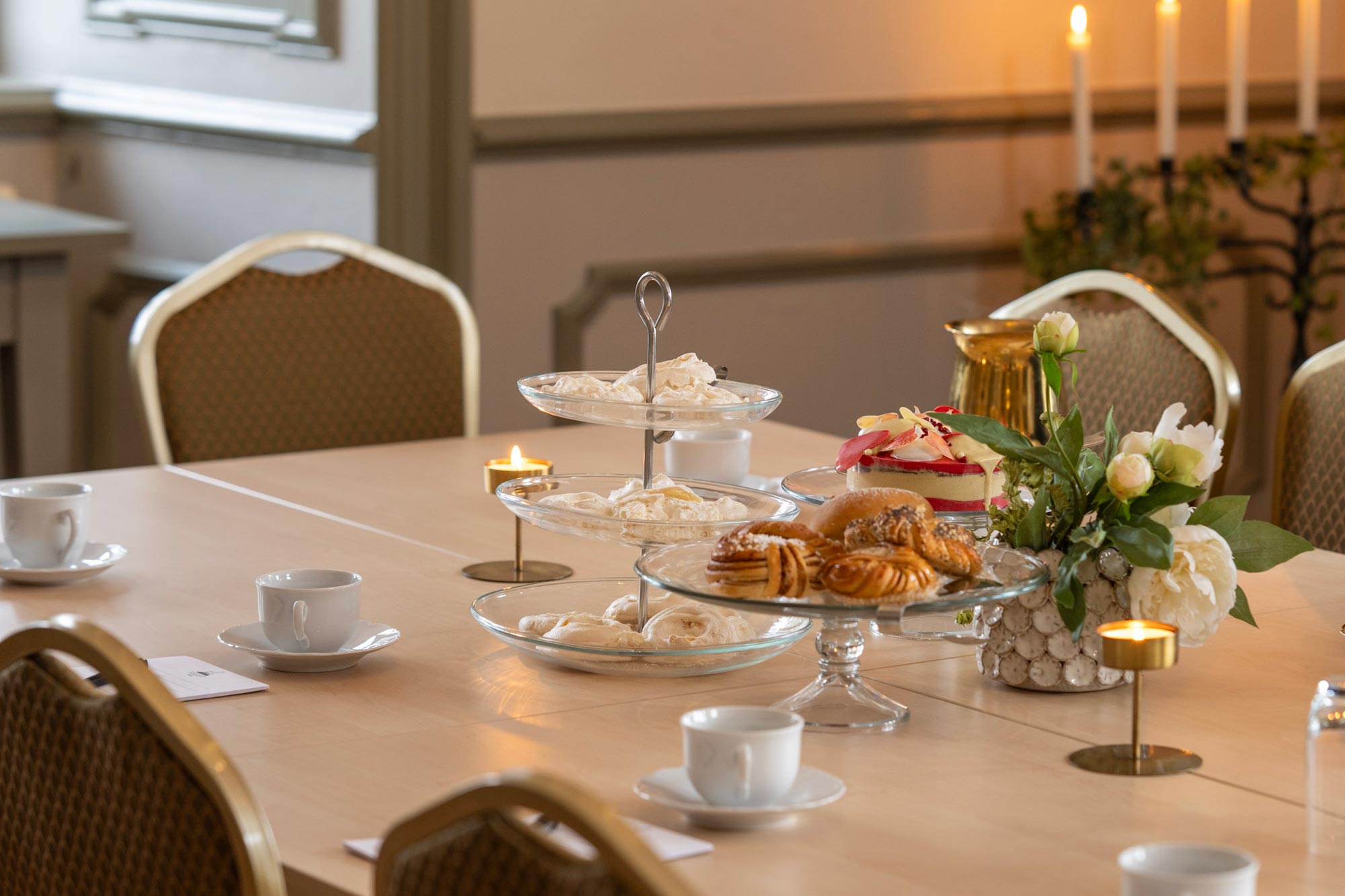 Fika på Cedergrenska tornet