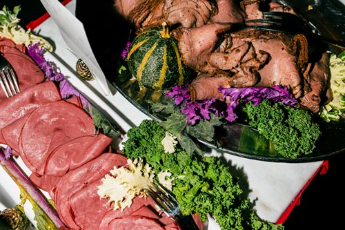Under ett julbord hos Cedergrenska