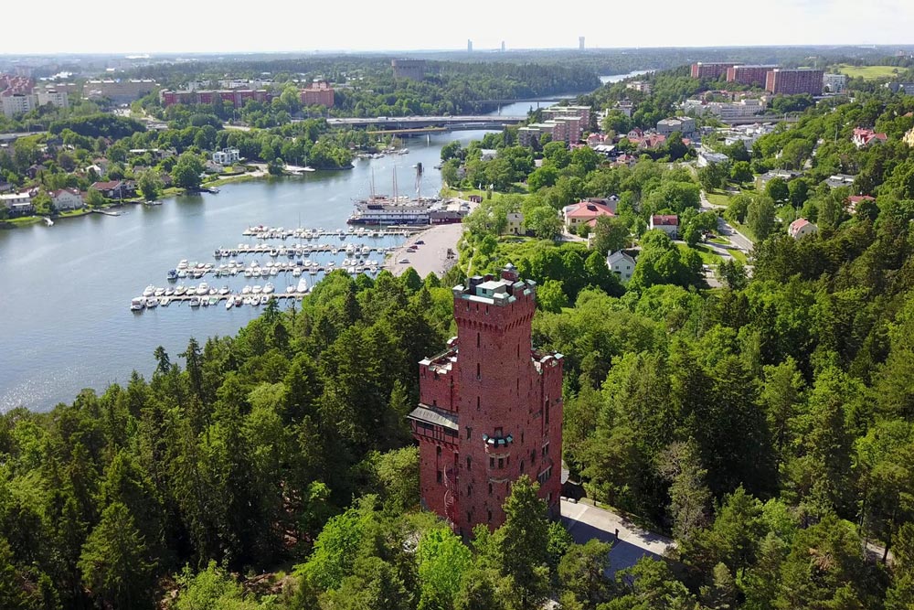 Flygbild av Cedergrenska parken